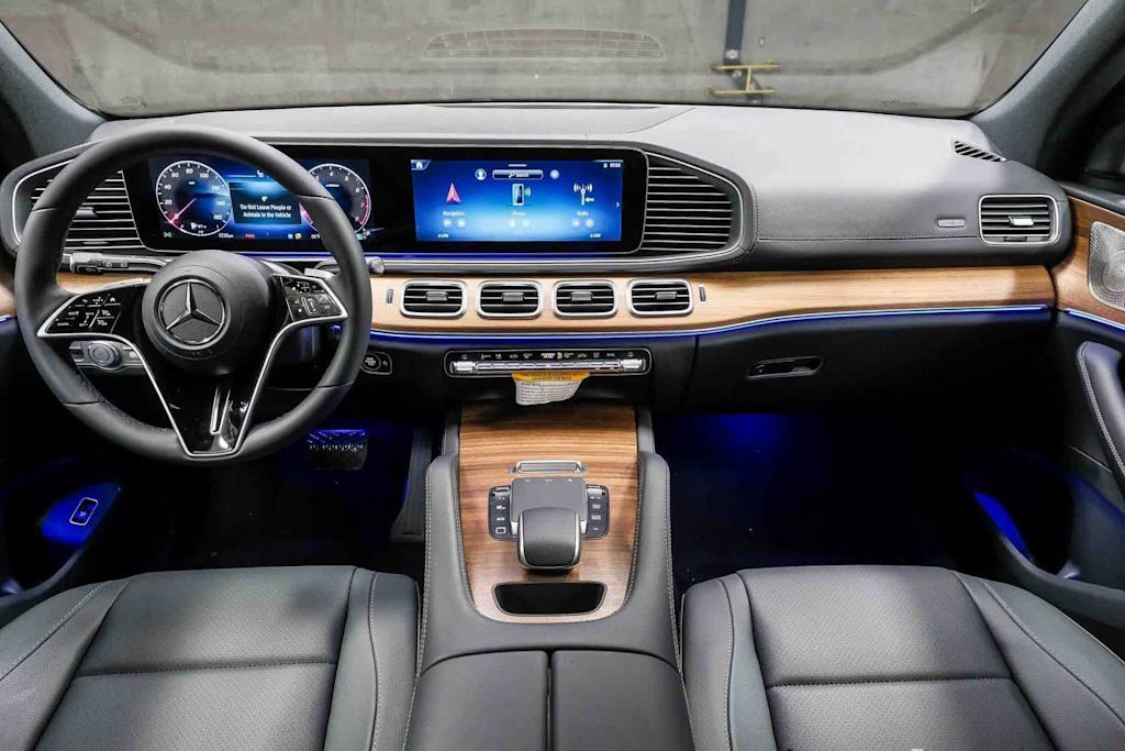 Thumbnail: 2026 Mercedes-Benz GLE - 2
