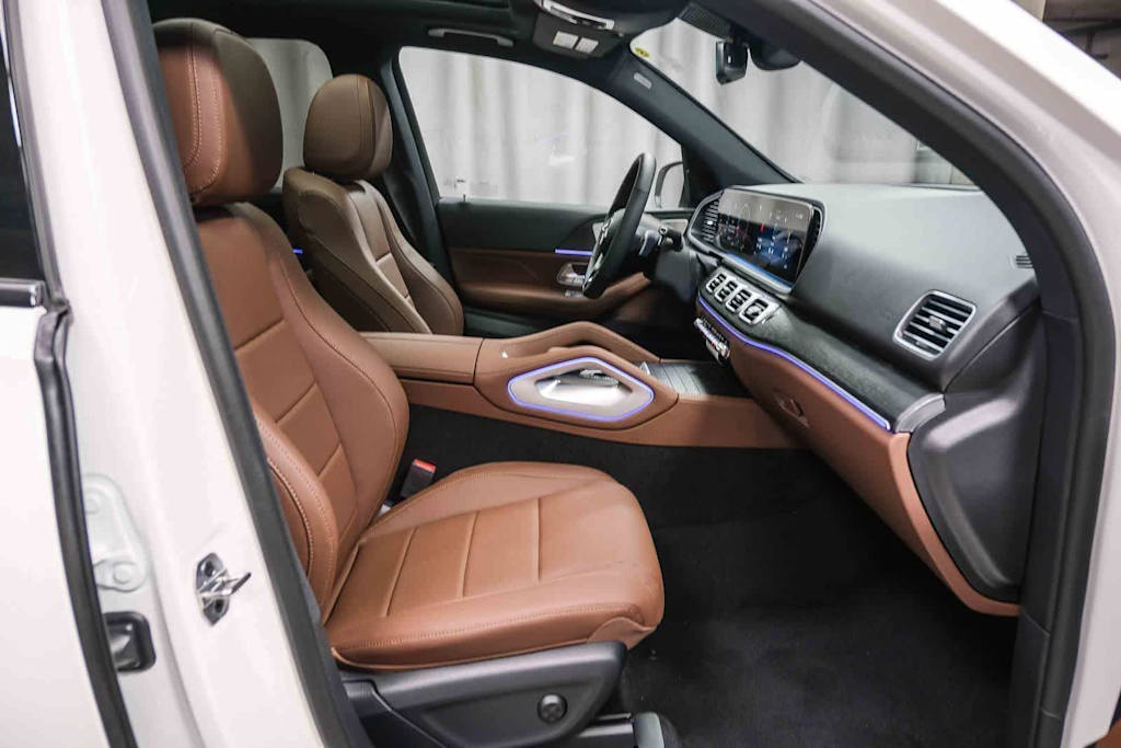 Thumbnail: 2026 Mercedes-Benz GLE - 11