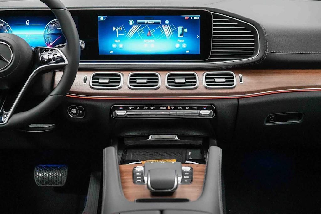 Thumbnail: 2026 Mercedes-Benz GLE - 12
