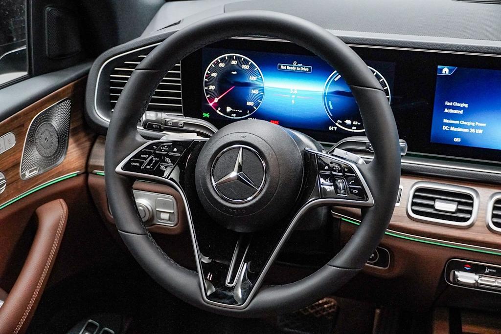 2025 Mercedes-Benz GLE 450 9