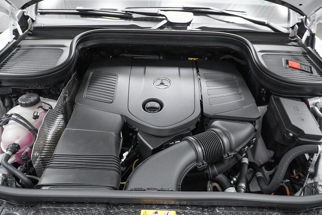 2025 Mercedes-Benz GLE 450 8
