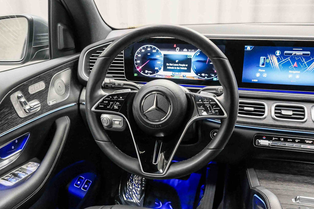 Thumbnail: 2025 Mercedes-Benz GLE - 2