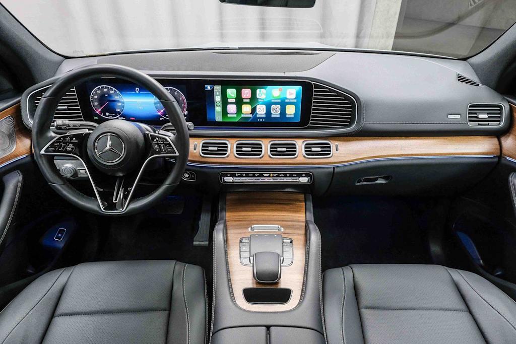 Thumbnail: 2026 Mercedes-Benz GLE - 2