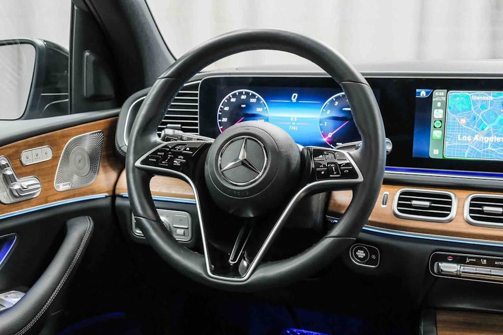 Thumbnail: 2026 Mercedes-Benz GLE - 9