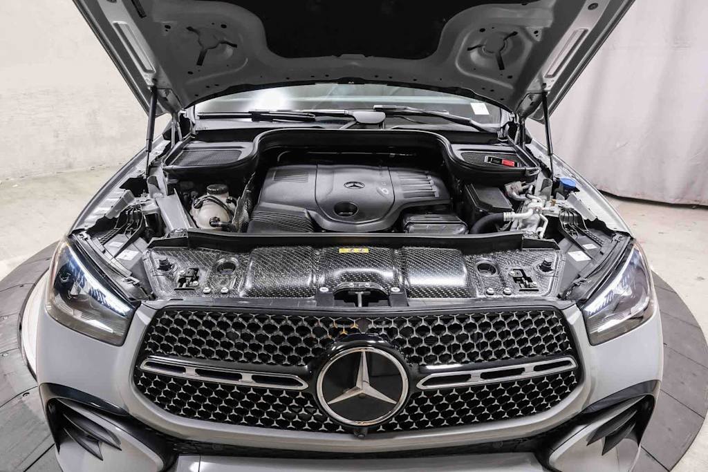 Thumbnail: 2026 Mercedes-Benz GLE - 8