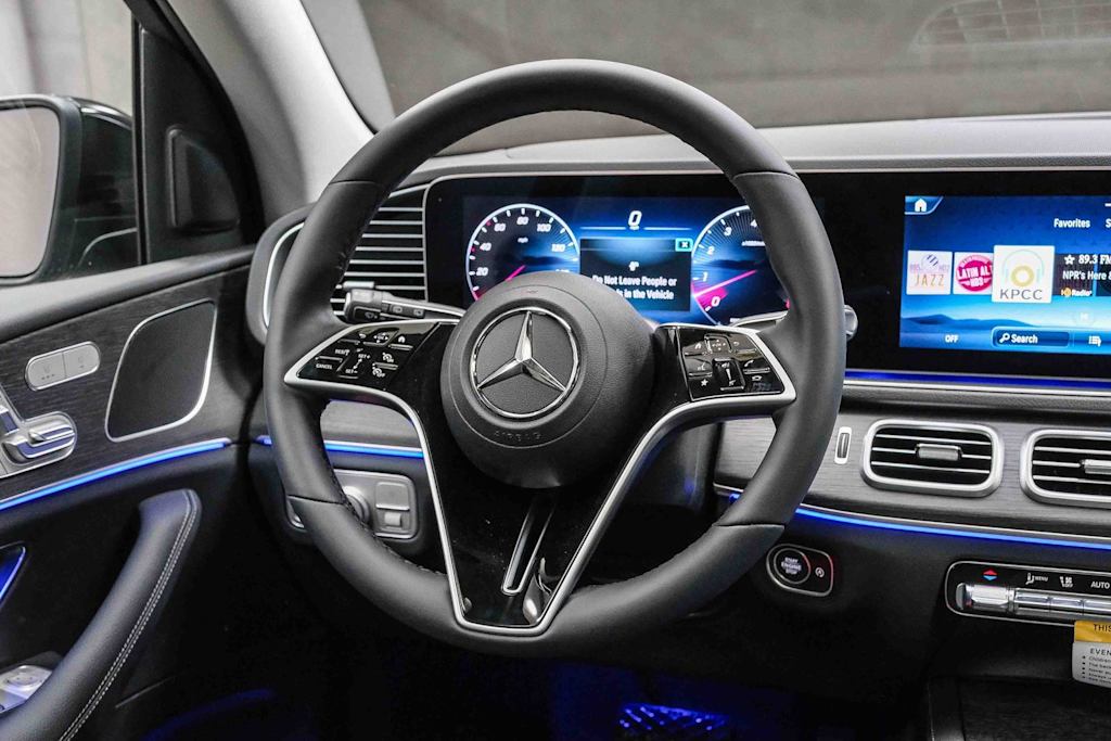 Thumbnail: 2026 Mercedes-Benz GLE - 9