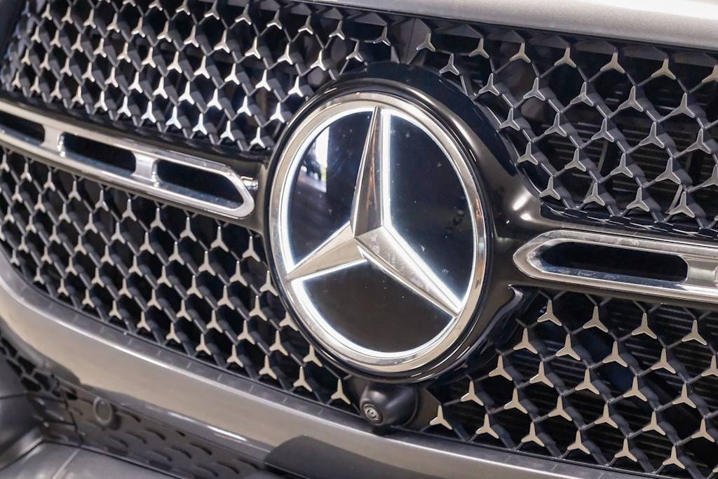 Thumbnail: 2026 Mercedes-Benz GLE - 7