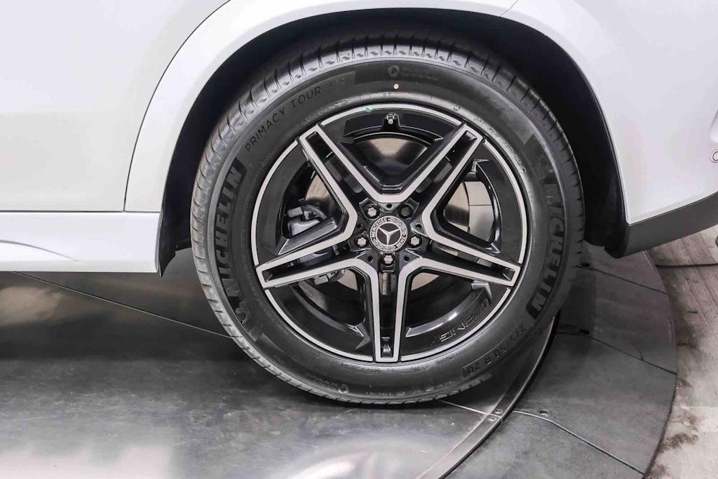 Thumbnail: 2026 Mercedes-Benz GLE - 8