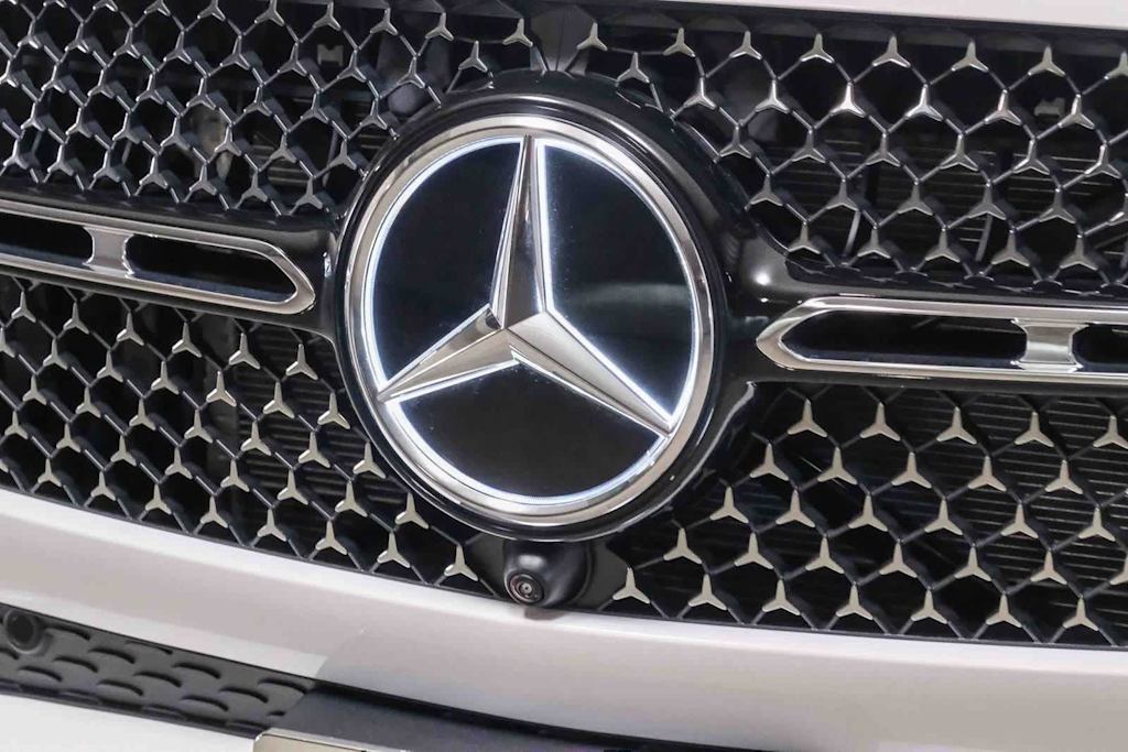 Thumbnail: 2026 Mercedes-Benz GLE - 7