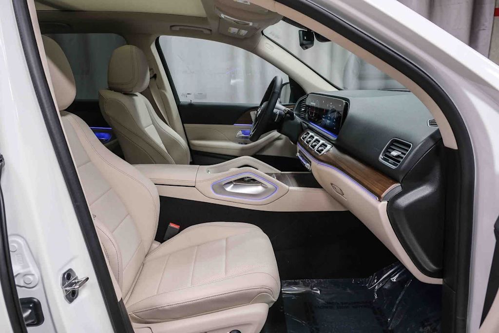 Thumbnail: 2026 Mercedes-Benz GLE - 11