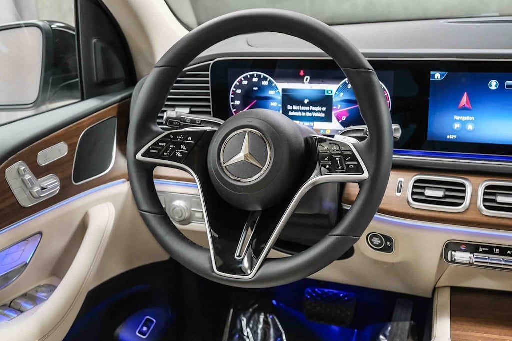 Thumbnail: 2026 Mercedes-Benz GLE - 14