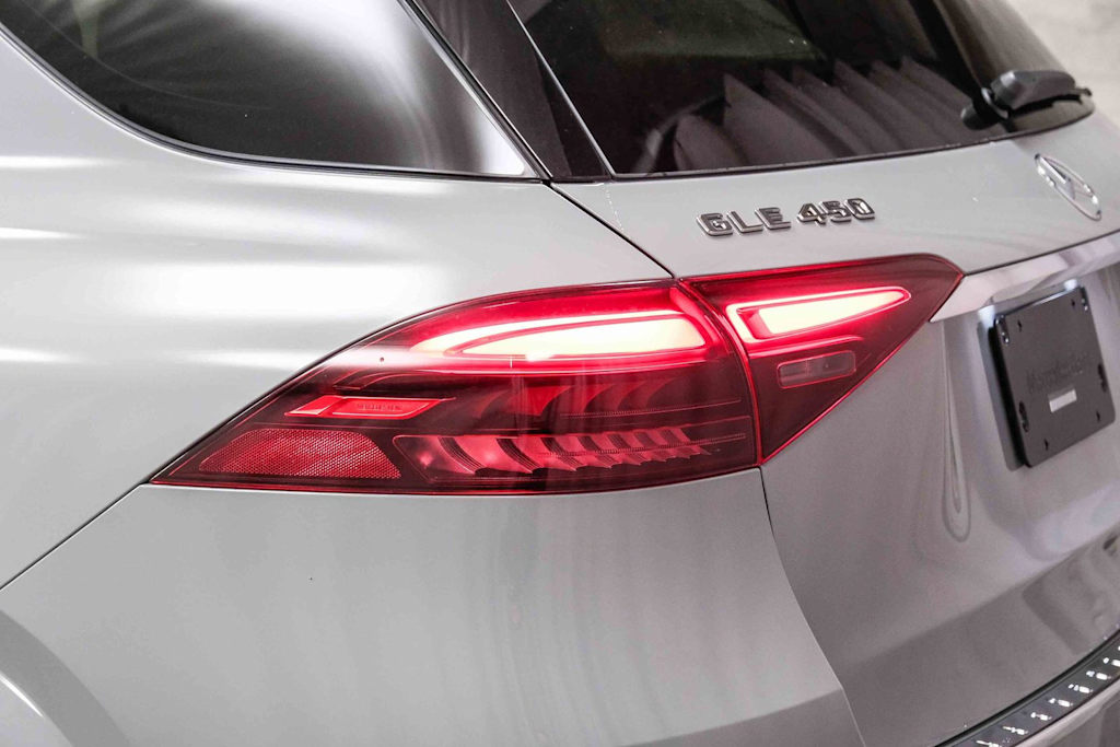 Thumbnail: 2026 Mercedes-Benz GLE - 18