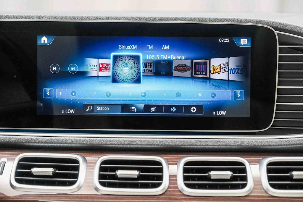 Thumbnail: 2023 Mercedes-Benz GLE - 22