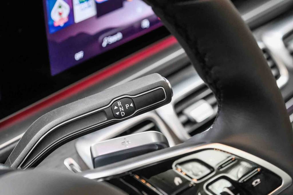 Thumbnail: 2026 Mercedes-Benz GLE - 15