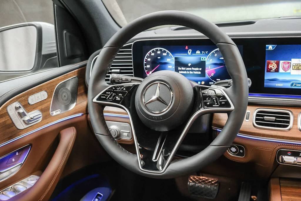 Thumbnail: 2026 Mercedes-Benz GLE - 10