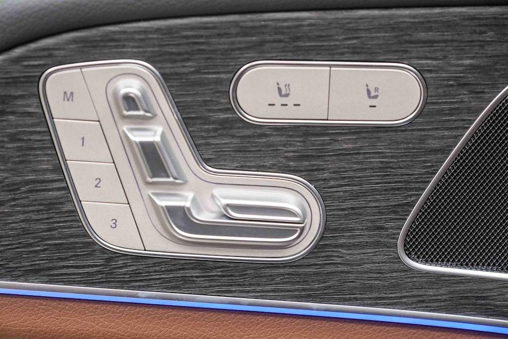 Thumbnail: 2026 Mercedes-Benz GLE - 29