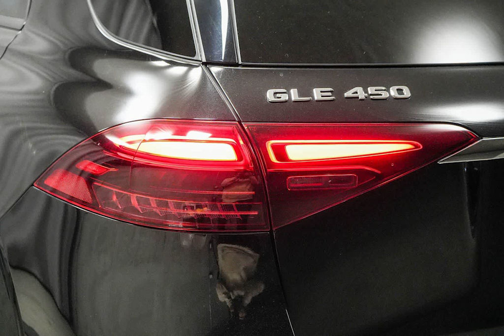 Thumbnail: 2025 Mercedes-Benz GLE - 21