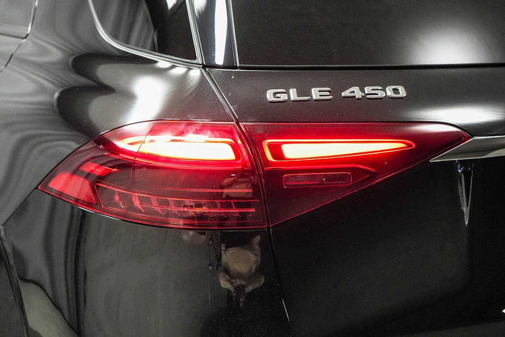 Thumbnail: 2025 Mercedes-Benz GLE - 19