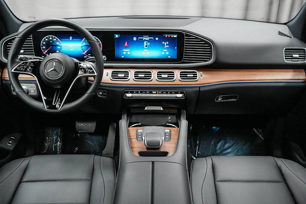 Thumbnail: 2025 Mercedes-Benz GLE - 2
