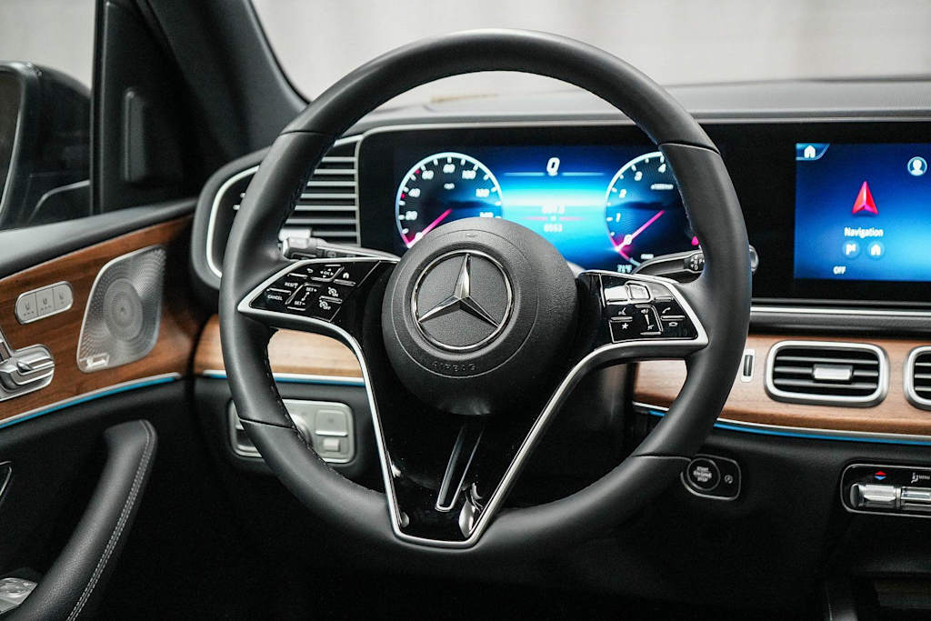 Thumbnail: 2025 Mercedes-Benz GLE - 8