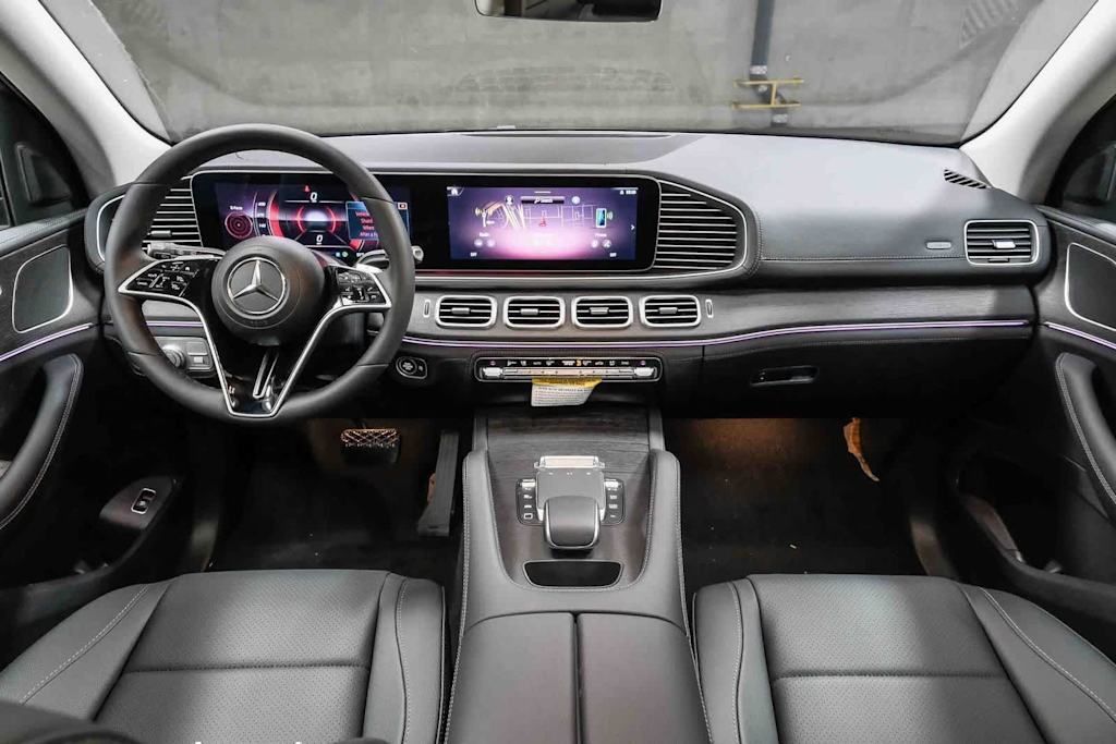 Thumbnail: 2026 Mercedes-Benz GLE - 2
