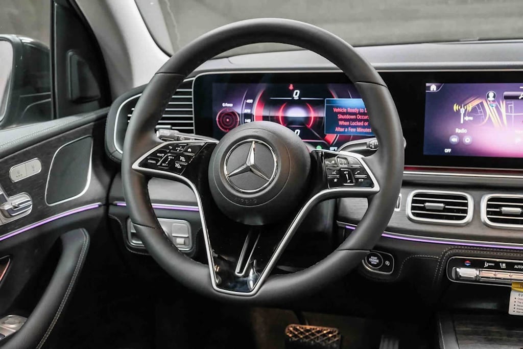 Thumbnail: 2026 Mercedes-Benz GLE - 10