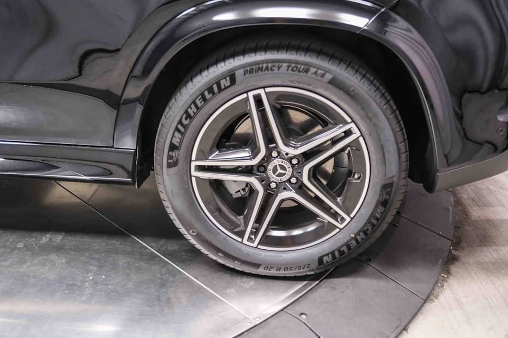 Thumbnail: 2026 Mercedes-Benz GLE - 6