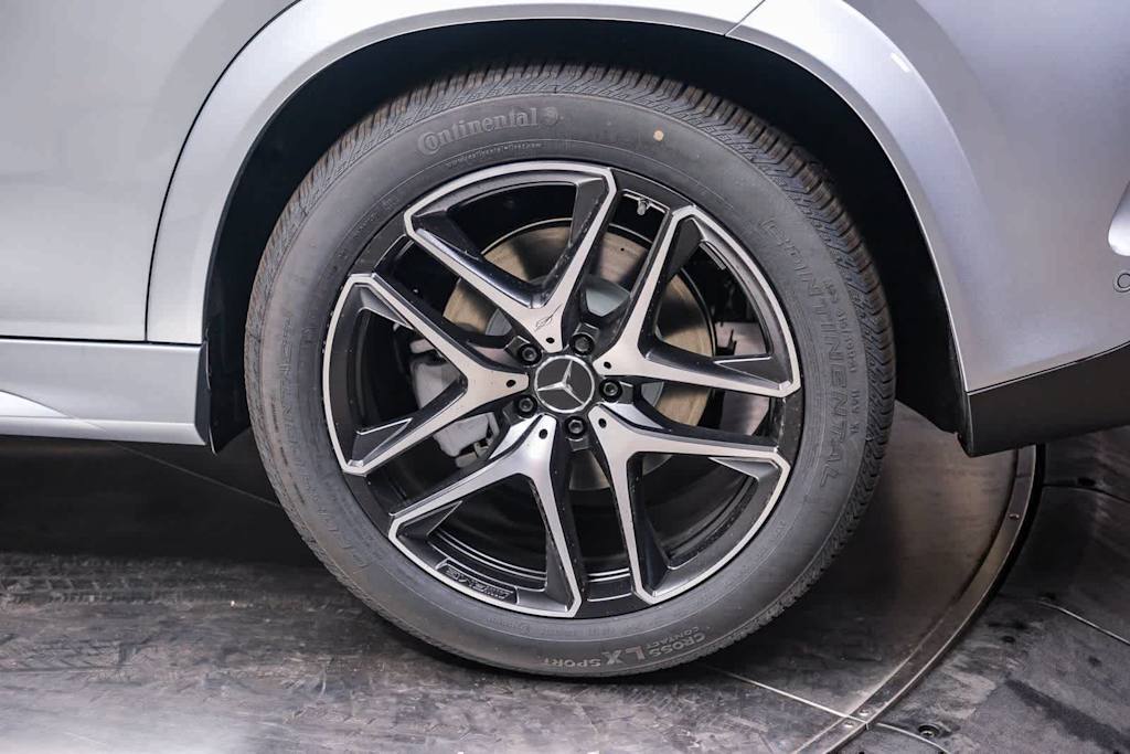 Thumbnail: 2026 Mercedes-Benz GLE - 7