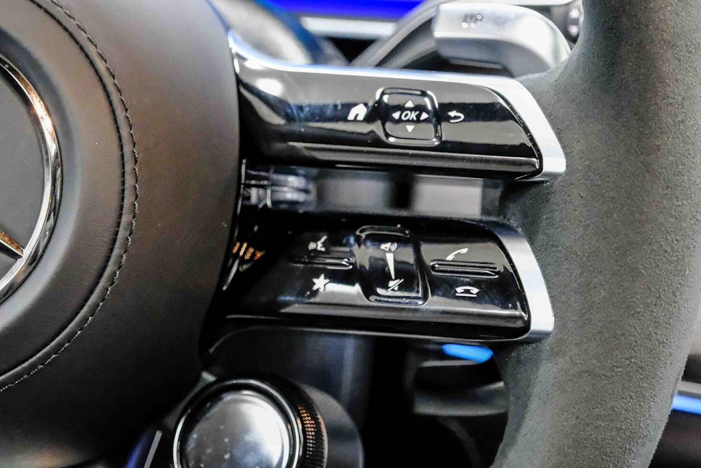 Thumbnail: 2026 Mercedes-Benz GLE - 25