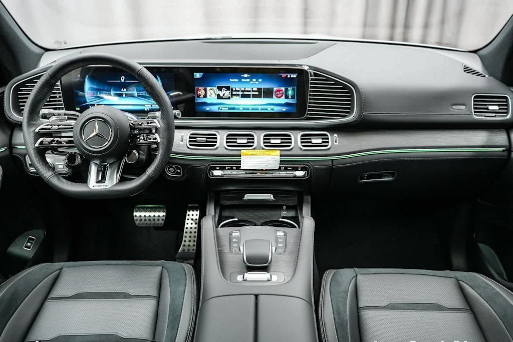 Thumbnail: 2026 Mercedes-Benz GLE - 2