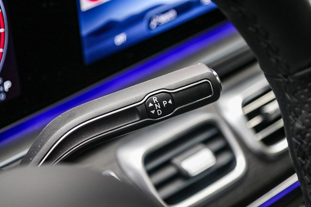 Thumbnail: 2025 Mercedes-Benz GLE - 6