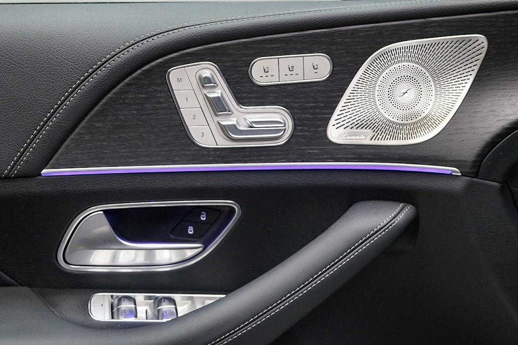 Thumbnail: 2025 Mercedes-Benz GLE - 26