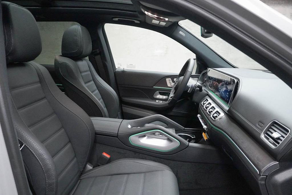 Thumbnail: 2025 Mercedes-Benz GLE - 10