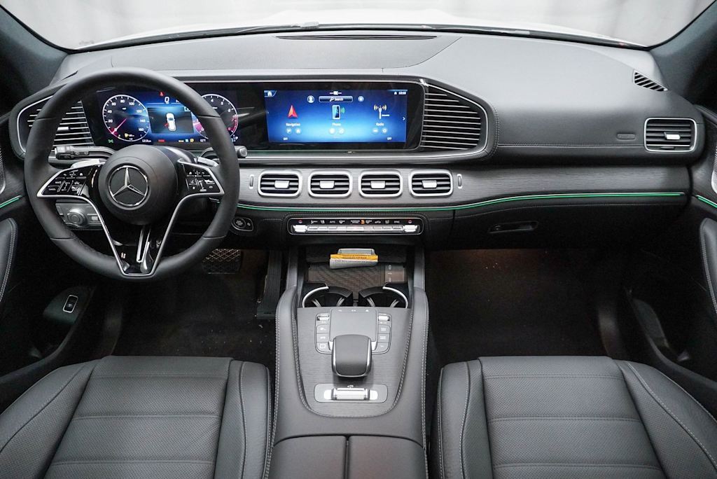 Thumbnail: 2025 Mercedes-Benz GLE - 2