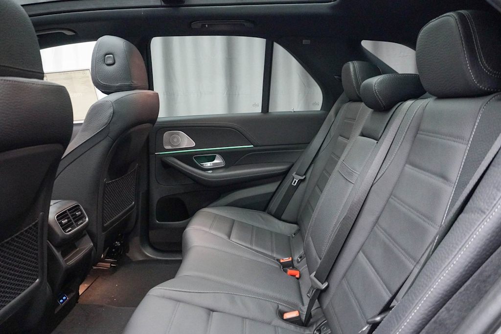 Thumbnail: 2025 Mercedes-Benz GLE - 12