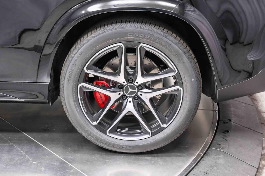 Thumbnail: 2026 Mercedes-Benz GLE - 8