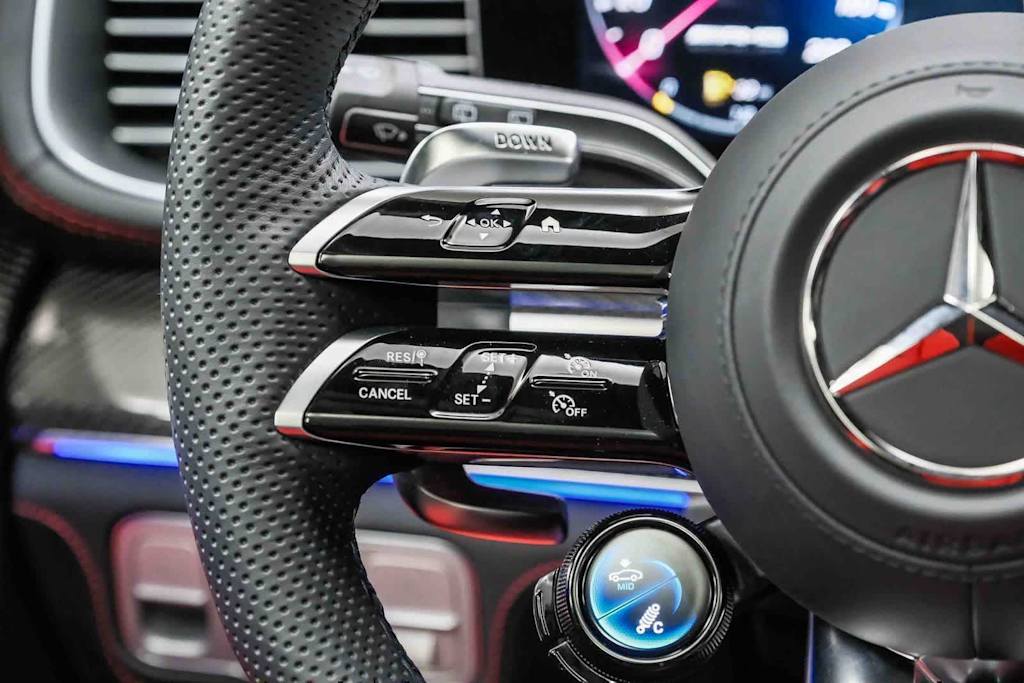 Thumbnail: 2026 Mercedes-Benz GLE - 26