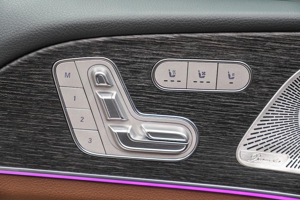 Thumbnail: 2026 Mercedes-Benz GLE - 30