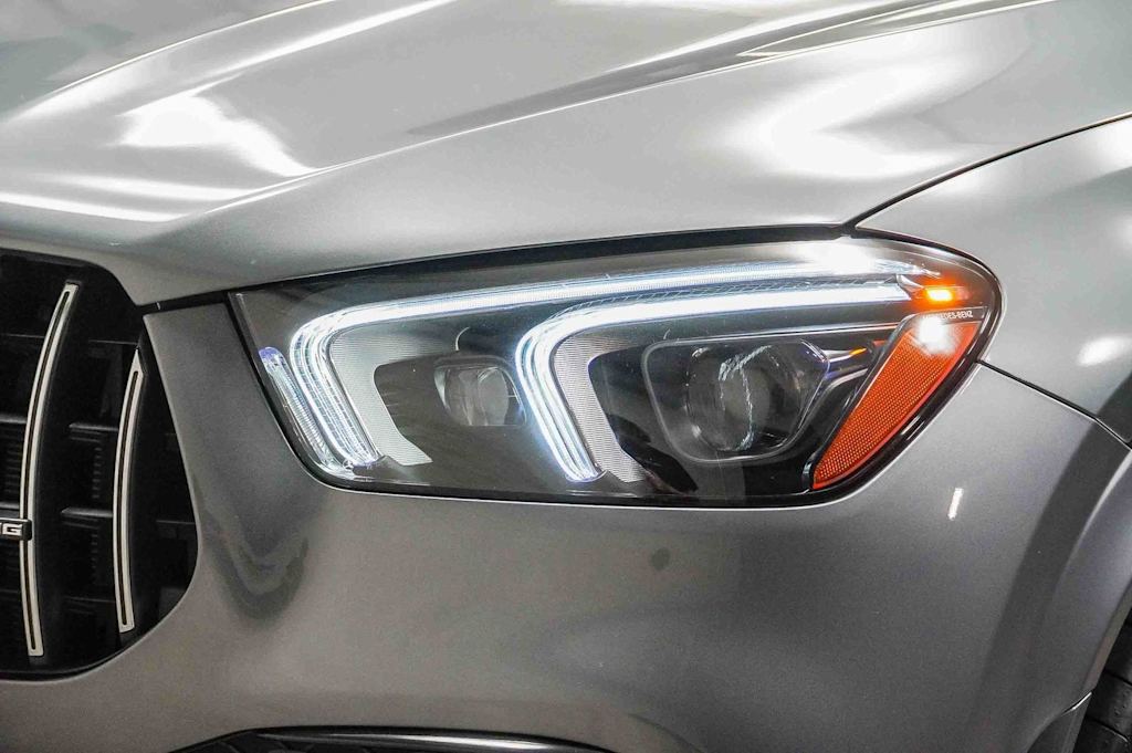 2022 Mercedes-Benz GLE 53 AMG 21