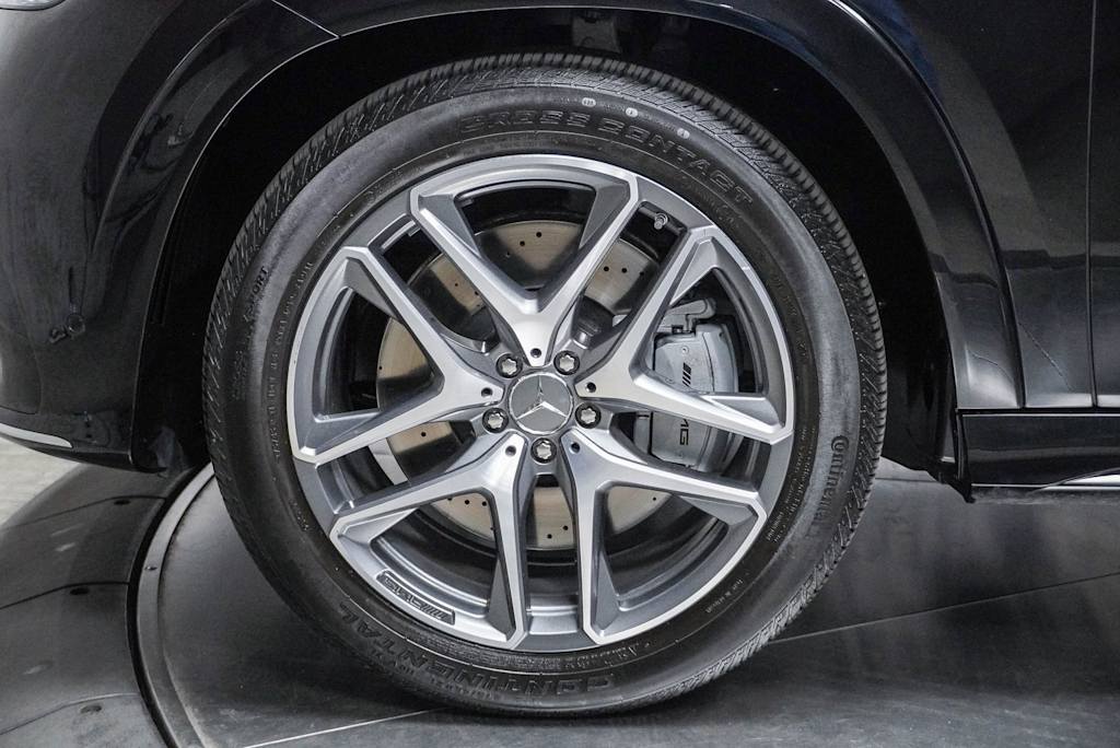2024 Mercedes-Benz GLE 53 AMG 7