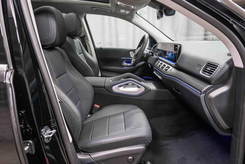Thumbnail: 2026 Mercedes-Benz GLS - 11