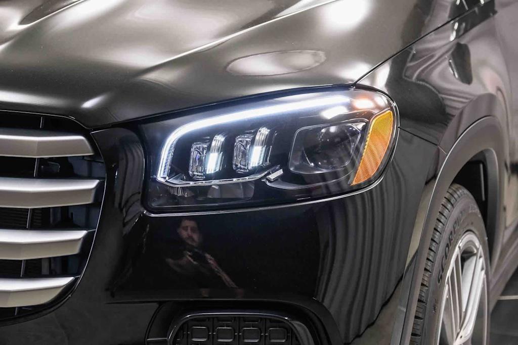 Thumbnail: 2026 Mercedes-Benz GLS - 22