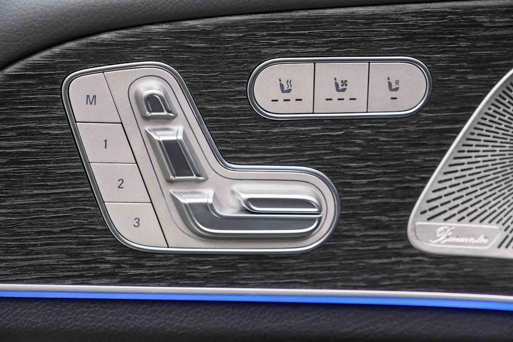 Thumbnail: 2026 Mercedes-Benz GLS - 33