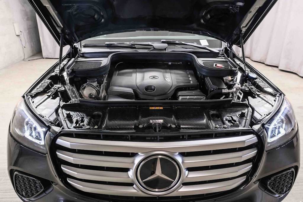 Thumbnail: 2026 Mercedes-Benz GLS - 9