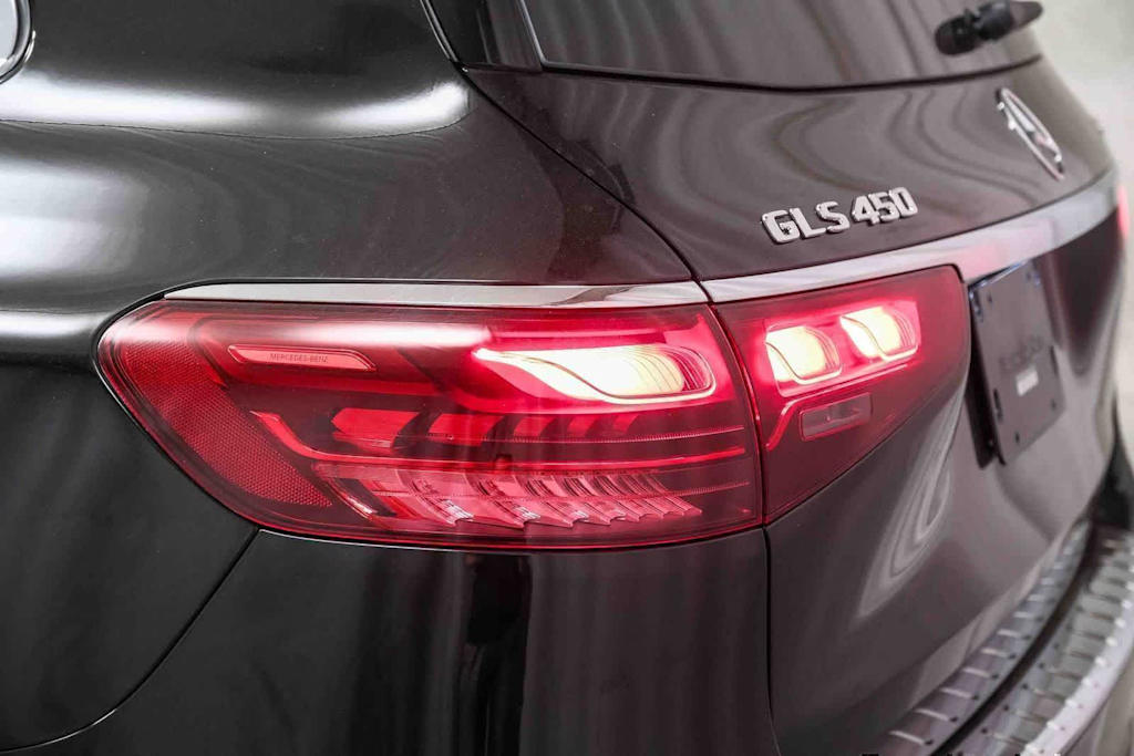 Thumbnail: 2026 Mercedes-Benz GLS - 19