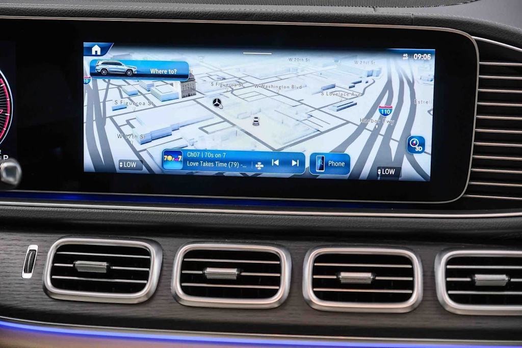 Thumbnail: 2026 Mercedes-Benz GLS - 27