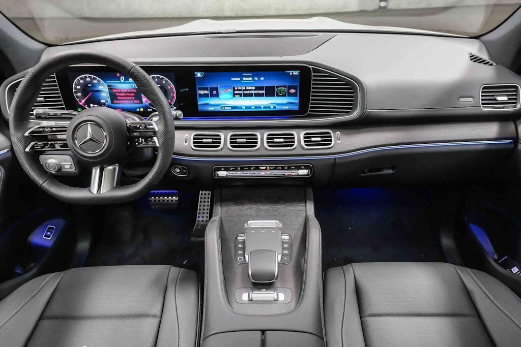 Thumbnail: 2026 Mercedes-Benz GLS - 2