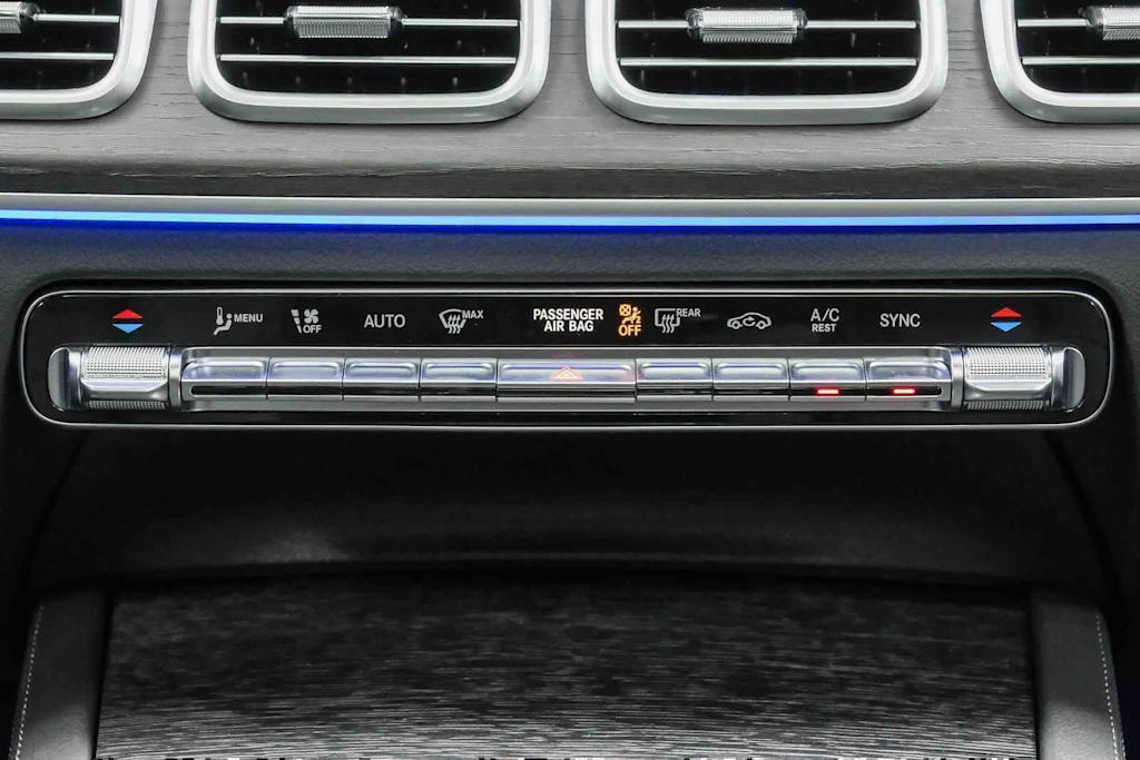 Thumbnail: 2026 Mercedes-Benz GLS - 24