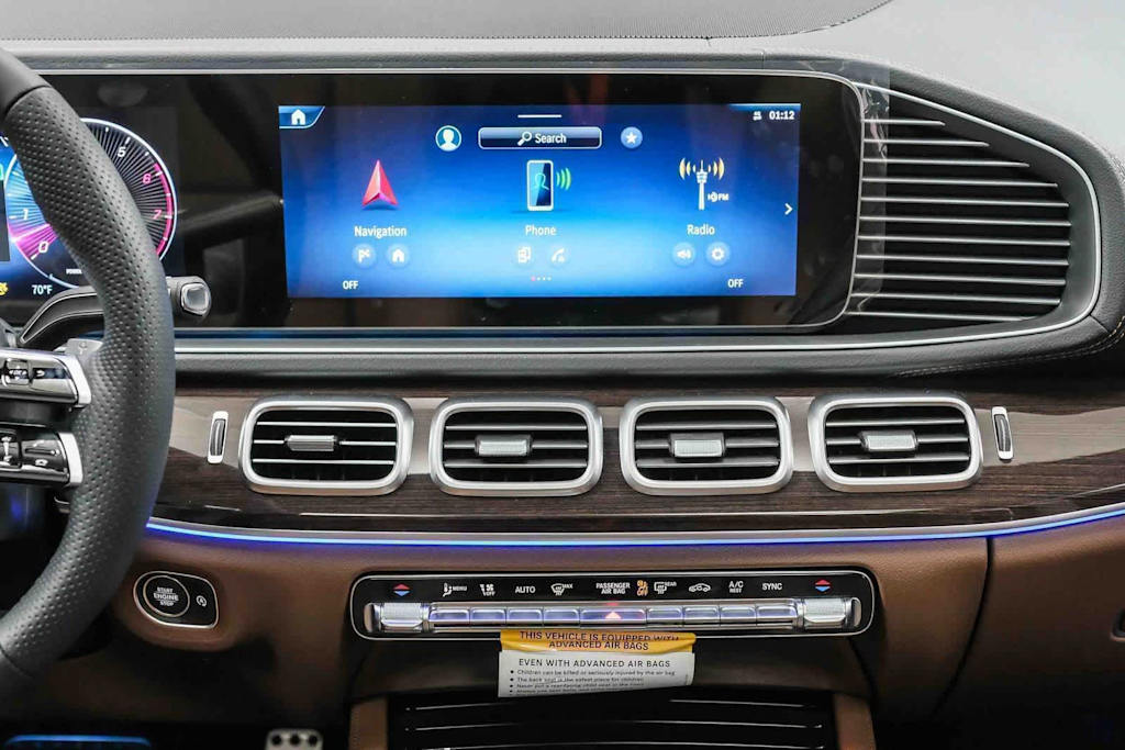 Thumbnail: 2026 Mercedes-Benz GLS - 14