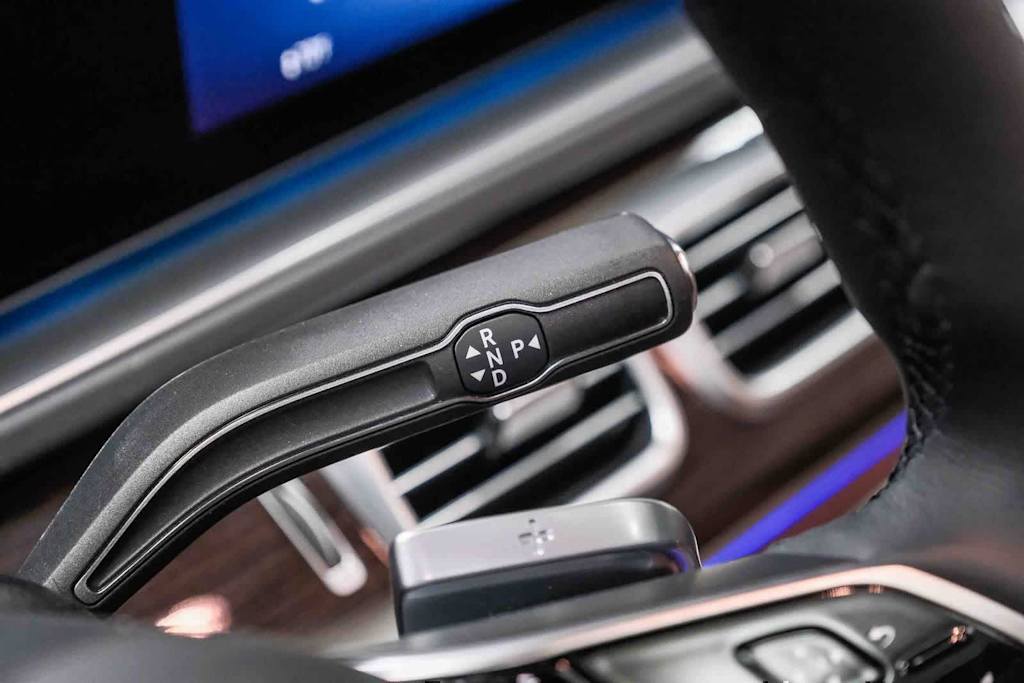 Thumbnail: 2026 Mercedes-Benz GLS - 28